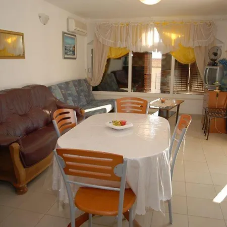 Ferienwohnung Apatmani Darija Komiža Exterior foto