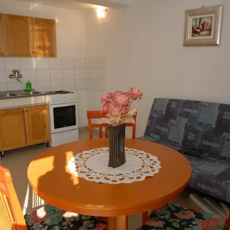 Ferienwohnung Apatmani Darija Komiža Exterior foto
