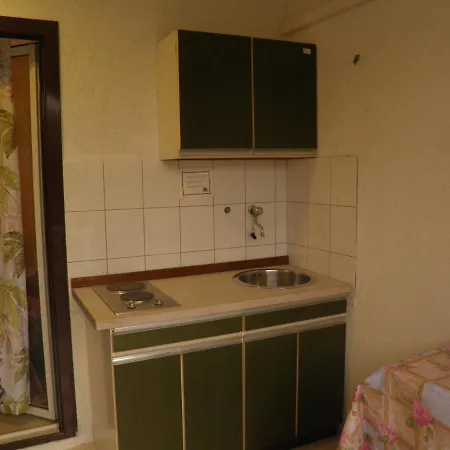 Ferienwohnung Apatmani Darija Komiža Exterior foto