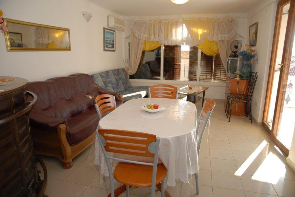 Apatmani Darija Apartment