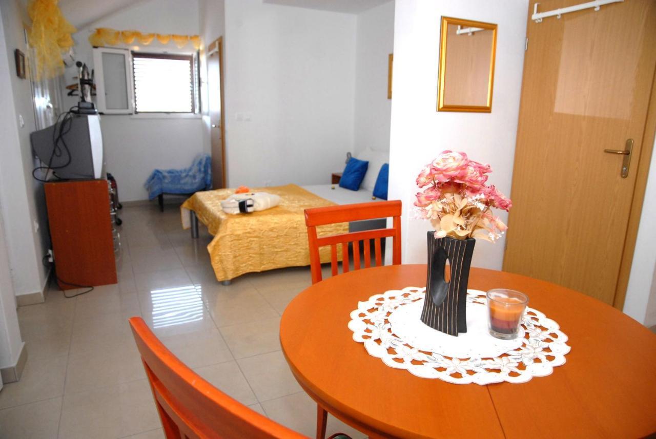 Apatmani Darija Apartment *