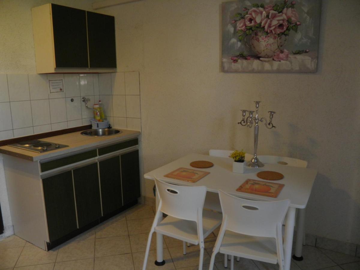 Apartment Apatmani Darija *